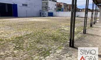 Imagem 5: GALPÃO 03 PAVIMENTOS NA CALÇADA