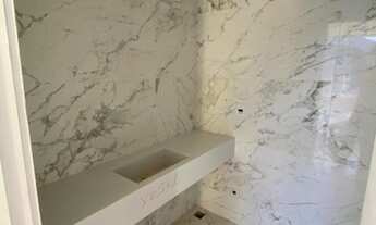 Imagem 5: Casa de condomínio para venda possui 300 metros quadrados com 4 quartos