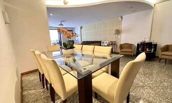 Imagem 3: Apartamento para venda tem 220 metros quadrados com 4 quartos em Icaraí - Niterói - RJ