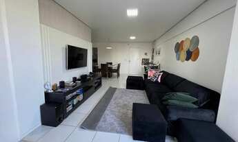 Imagem 6: Belo Apartamento na Ponta do Farol com 3 suítes com projetados// Varanda Integrada // 148m