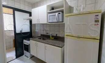 Imagem 6: Flat entre a Av. Berrini e Marg Pinheiros, com 02 dorms e cozinha completa. Consulte-nos