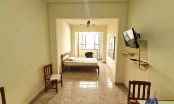 Imagem 2: Venda conjugado em Copacabana - 35 m², quadra da praia