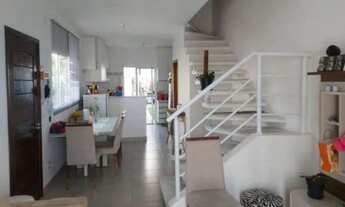 Imagem 2: Casa para venda tem 110 metros quadrados com 2 quartos em Martins - Uberlândia - MG