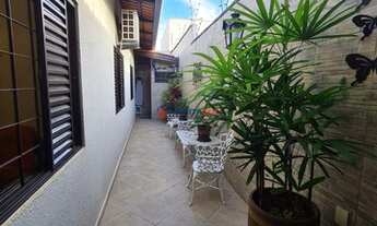 Imagem 3: Garagem coberta para 04 carros