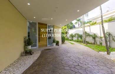 Imagem 5: Granja Viana - Casa de condomínio para venda possui 520 metros quadrados com 5 quartos