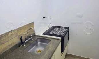 Imagem 3: Flat totalmente mobilado no Jardim Paulista para locação ao lado do Shopping Pamplona. Con