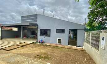 Imagem 2: Casa de condomínio para venda possui 280 metros quadrados com 3 quartos