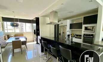 Imagem 4: Apartamento Vista Mar 3 Suítes Mobiliado e Decorado á Venda no/Centro de Balneário Cambori