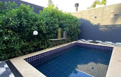 Imagem 7: Casa a venda em Alphaville com área de lazer e espaço gourmet completo