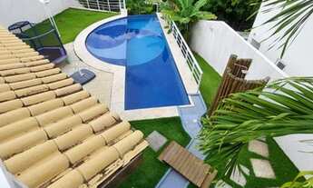 Imagem 4: Casa de condomínio sobrado para venda tem 541 metros quadrados com 6 quartos