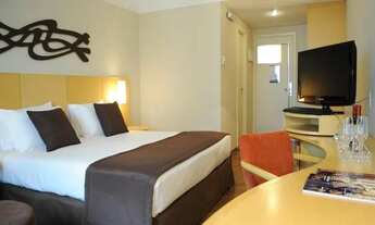 Imagem 1: Flat ótimo em Moema totalmente mobiliado e com entrada imediata