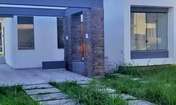 Imagem 2: Casa em Condomínio para Venda em Maricá, Ubatiba, 3 dormitórios, 3 suítes, 3 banheiros, 1