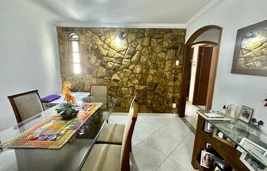 Imagem 6: OPORTUNIDADE!!! Casa linear com piscina e churrasqueira, próxima ao comércio e transportes