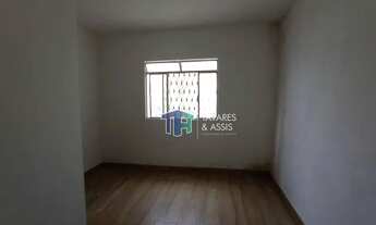 Imagem 2: Casa com 3 dormitórios para alugar, 120 m² por R$ 1.545,00/mês - São Mateus - Juiz de Fora