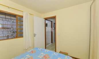 Imagem 2: Casa para venda tem 124 metros quadrados com 3 quartos em Pinheirinho - Curitiba - PR