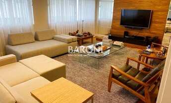 Imagem 2: Apartamento todo reformado nos Jardins, com 3 dormitórios, andar alto, 2 vagas de garagem