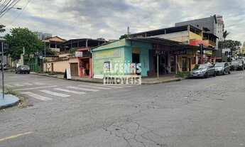 Imagem: Excelente casa de esquina à venda em ponto