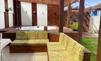 Imagem 6: Elegance Imóveis: Casa de laje localizada no centro de Xangri-Lá