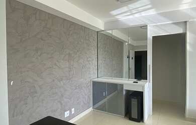 Imagem 5: Apartamento 01 dormitório mobiliado em Alphaville - andar alto