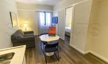 Imagem 3: Flat mobiliado reformado, com 1 dormitório em andar alto no Jardim Paulista