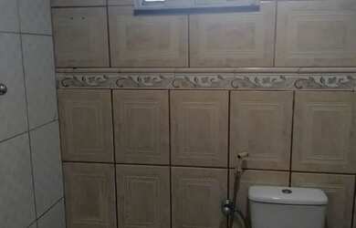 Imagem 6: Aluga-se Casa com luz inclusa