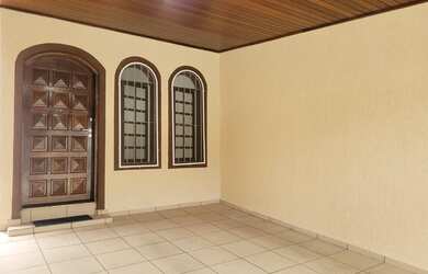 Imagem 3: Sobrado para locação no Jd das Industrias com 3 dormitórios, suíte, 2 vagas de garagem