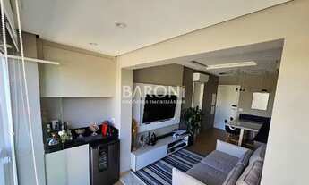 Imagem 2: Apartamento à venda no Brooklin, armários planejados, ar condicionado, 2 dormitórios sendo