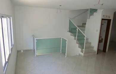 Imagem 3: REF 315 - SOBRADO EM CONDOMINIO VILA GRANADA