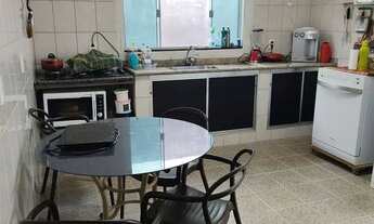 Imagem 3: Casa em condomínio