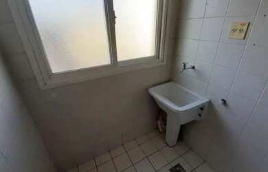 Imagem 7: Apartamento no Bairro CIDADE BAIXA com 60 m², 2 dormitórios, sala de estar, banheiro socia