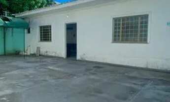 Imagem 3: CASA NO PARQUE DEZ / DUAS CASAS NO MESMO TERRENO/ ACEITA FINANCIAMENTO