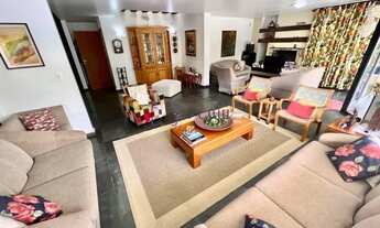 Imagem 4: Casa com 4 Quartos e 4 banheiros à Venda, 358 m²