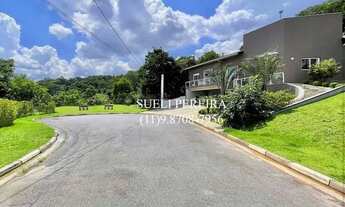 Imagem 4: Casa de condomínio para venda tem 355 metros quadrados com 4 quartos