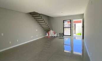 Imagem 2: Sobrado com 2 dormitórios à venda, 124 m² por R$ 950.000,00 - Centro - Camboriú/SC