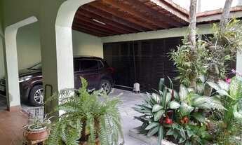 Imagem 2: Sobrado para venda tem 300 metros quadrados com 3 quartos em Canto do Forte - Praia Grande