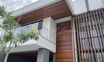 Imagem 3: Casa alto padrão com três suítes à venda na Pedra Branca - Palhoça