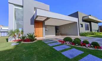 Imagem 2: Elegance Imóveis: Linda casa localizada no Condomínio Blue