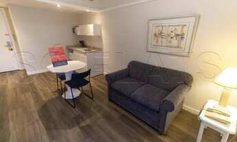 Imagem 4: Flat mobiliado reformado, com 1 dormitório em andar alto no Jardim Paulista