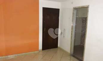 Imagem 2: Apartamento com sala, 2 quartos, 1 banheiro, vaga, armários, portaria 24h, à venda, 55 m²