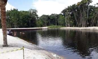 Imagem 2: Terrenos em Condomínio de fundos para o igarapé no Janauary km 08