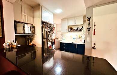 Imagem 2: Apartamento todo reformado original 2 quartos com vaga de garagem