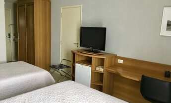 Imagem 3: EXCELENTE FLAT EM MOEMA COM ENTRADA IMEDIATA E SEM FIADOR