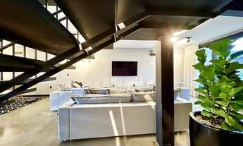 Imagem 3: Elegance Imóveis: Elegante sobrado com a melhor orientação solar do condomínio Blue