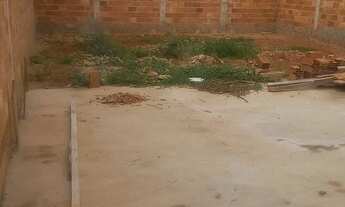 Imagem 6: Vendo Casa com construção ótima oportunidade . Para em vestir ou moradia