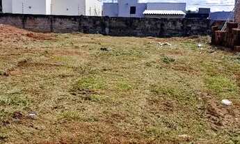 Imagem 2: Terreno disponível no Bairro Jardim Nunes 2 - documentado, pronto para construir