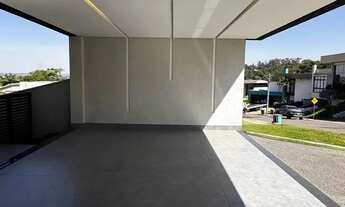 Imagem 4: BELÍSSIMA CASA COM ÁREA GOURMET E AMPLO ESPAÇO PARA FESTA