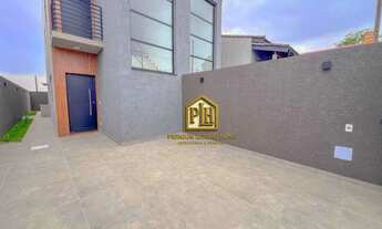 Imagem: Sobrado Moderno à Venda em Área Nobre