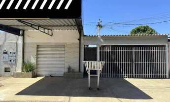 Imagem 2: Lote com 6 kitnets + ponto comercial na frente oportunidade de renda. Colina Azul, Aparec