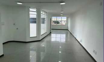 Imagem 4: Imperdível: Prédio Comercial de 437m² na Vila Formosa, São Paulo-SP. 7 banheiros, 10 vagas