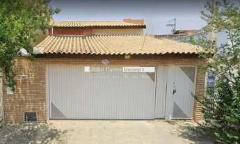 Imagem: Casa a venda com 2 quartos no Jardim Wanel